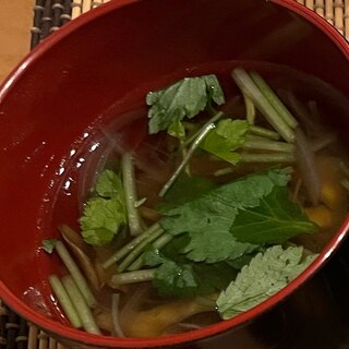 舞茸と玉ねぎのスープ